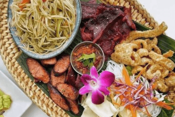 Lao Platter