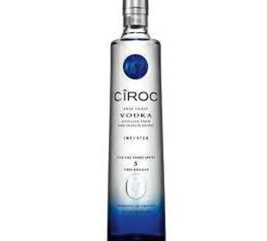Ciroc Ultra Premium (750 ml) (1 x 750 ml)