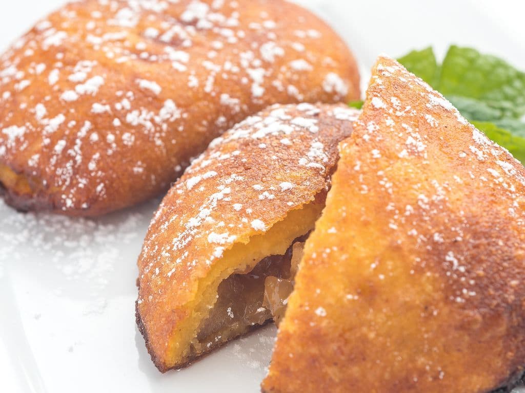 Dessert Mini Empanadas Apple Pie (2 ea.)