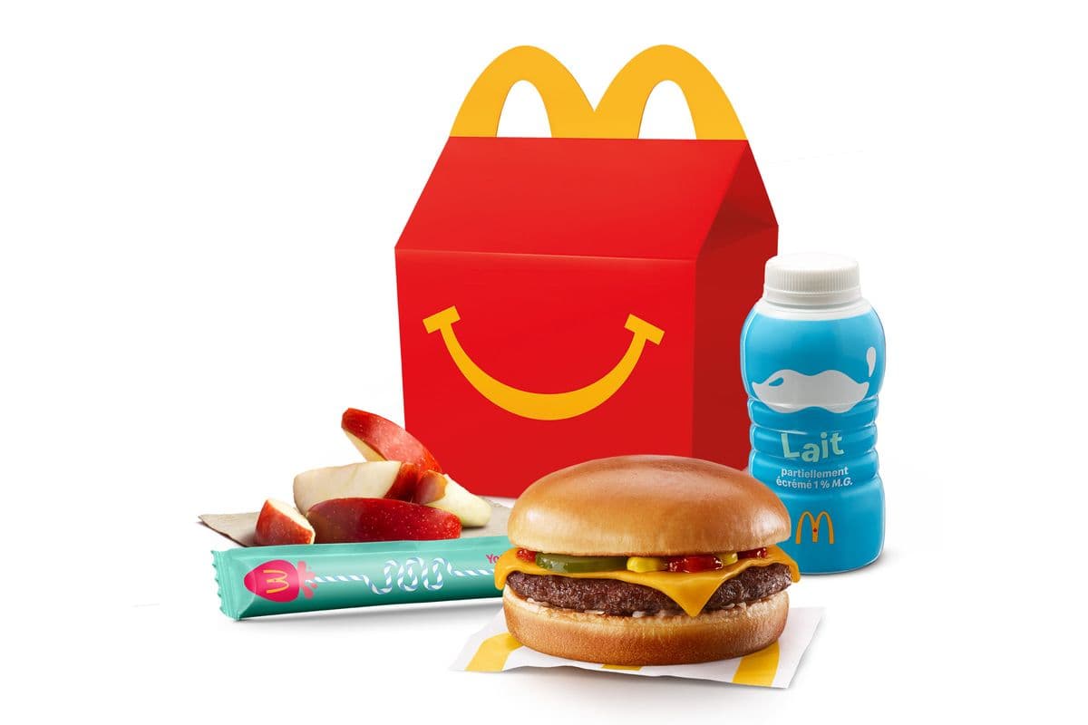 Joyeux festin hamburger fromage - pommes [350-460 Cal]