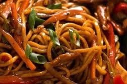 Shanghai Style Noodle 上海粗炒