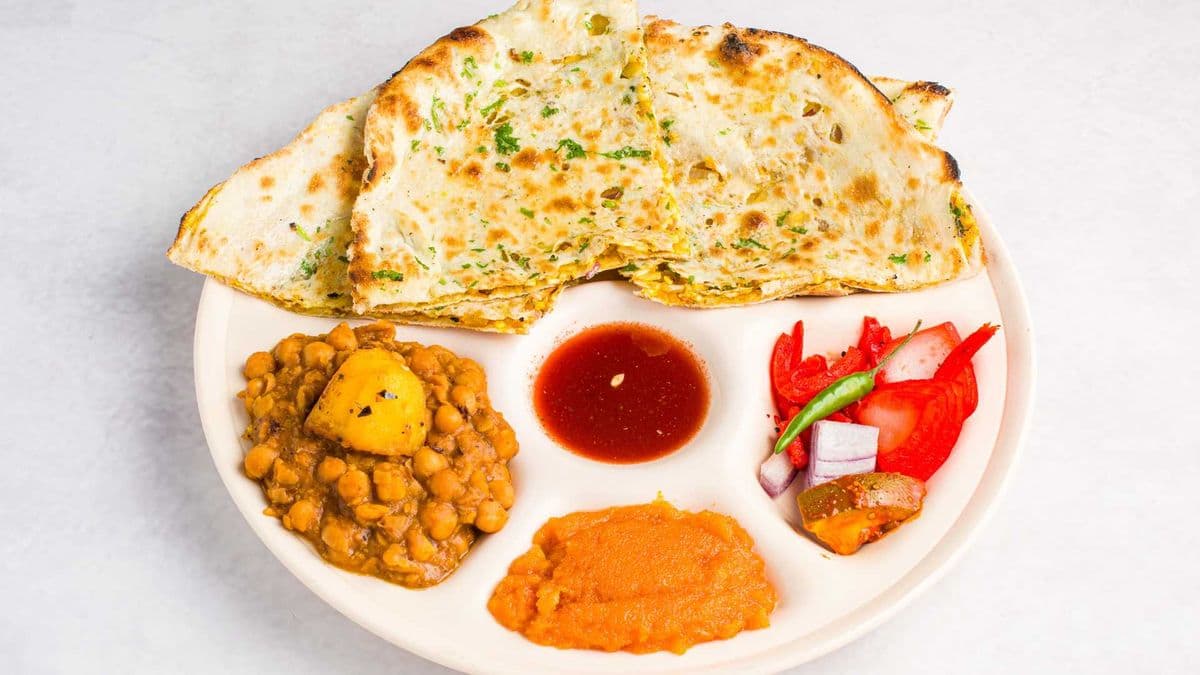 Amritsari Kulcha with Channa