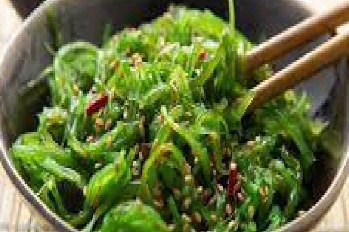55. Salade wakamé