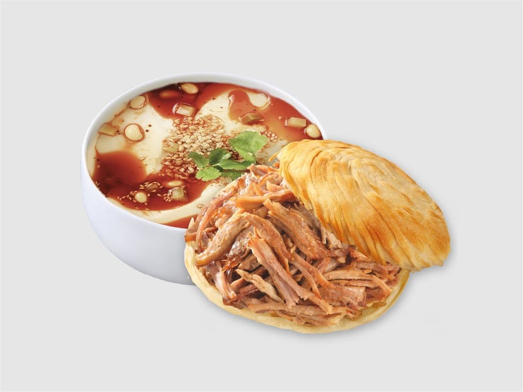 Savoury Tofu Pudding + Crispy Burger / 西食堂小豆花 + 肉夹馍