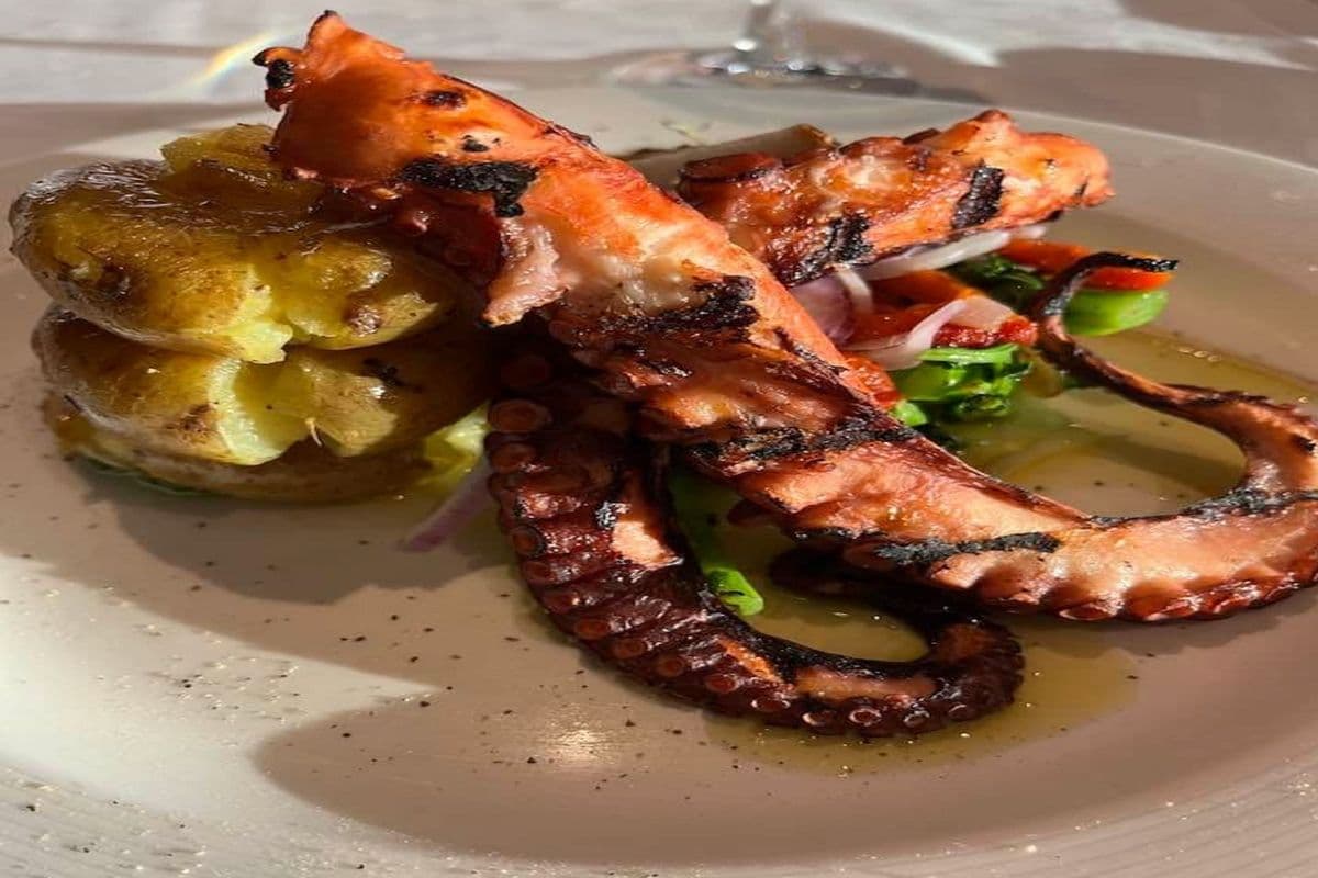 Polvo Grelhado (Grilled Octopus)