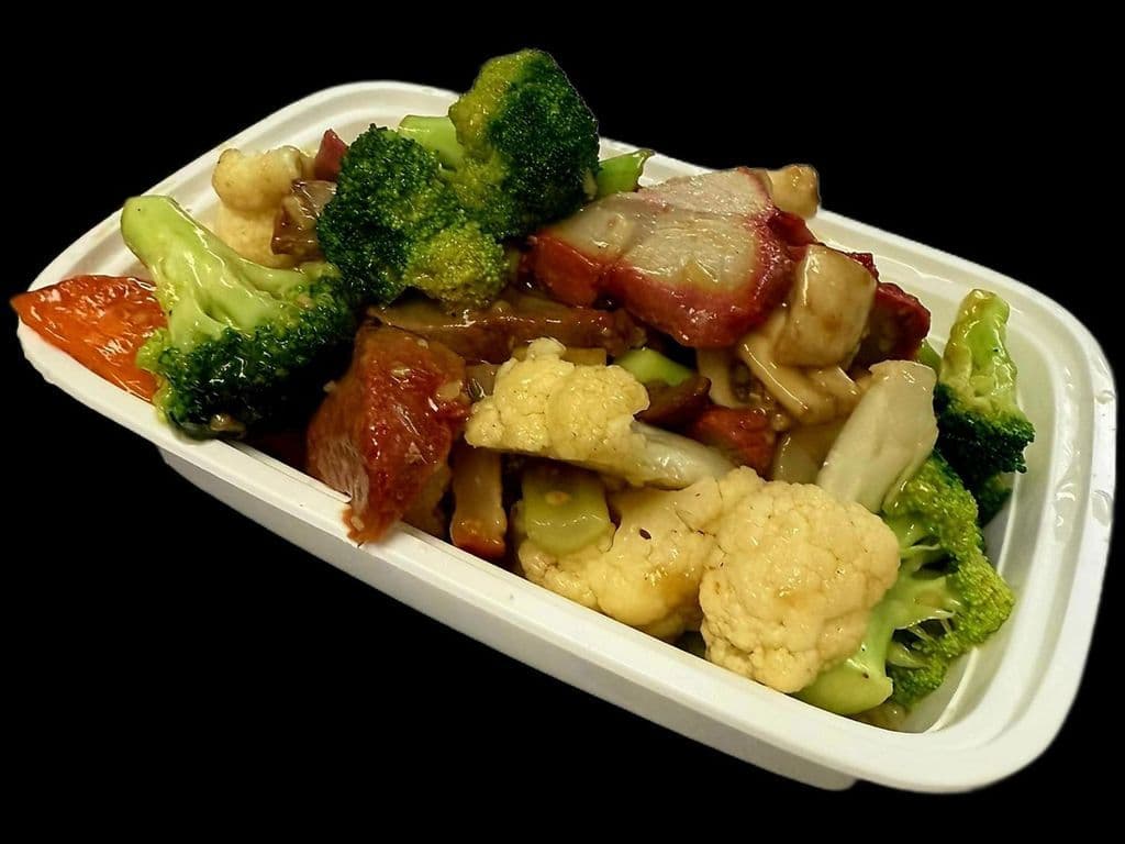 BBQ Pork & Mixed Greens