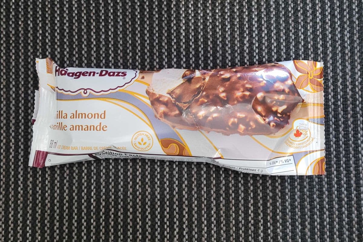Häagen-Dazs 88ml vanille amande / Vanilla Almond