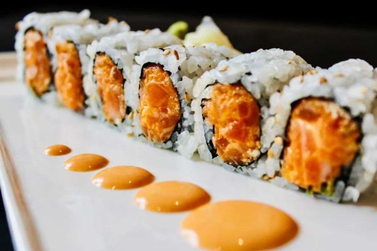 Spicy Salmon Roll