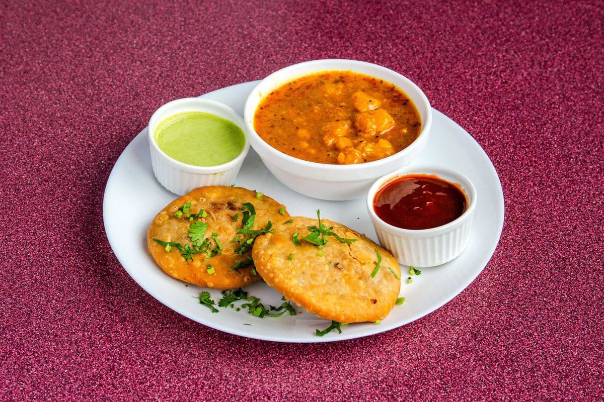 Dal Kachori (2 Pcs)