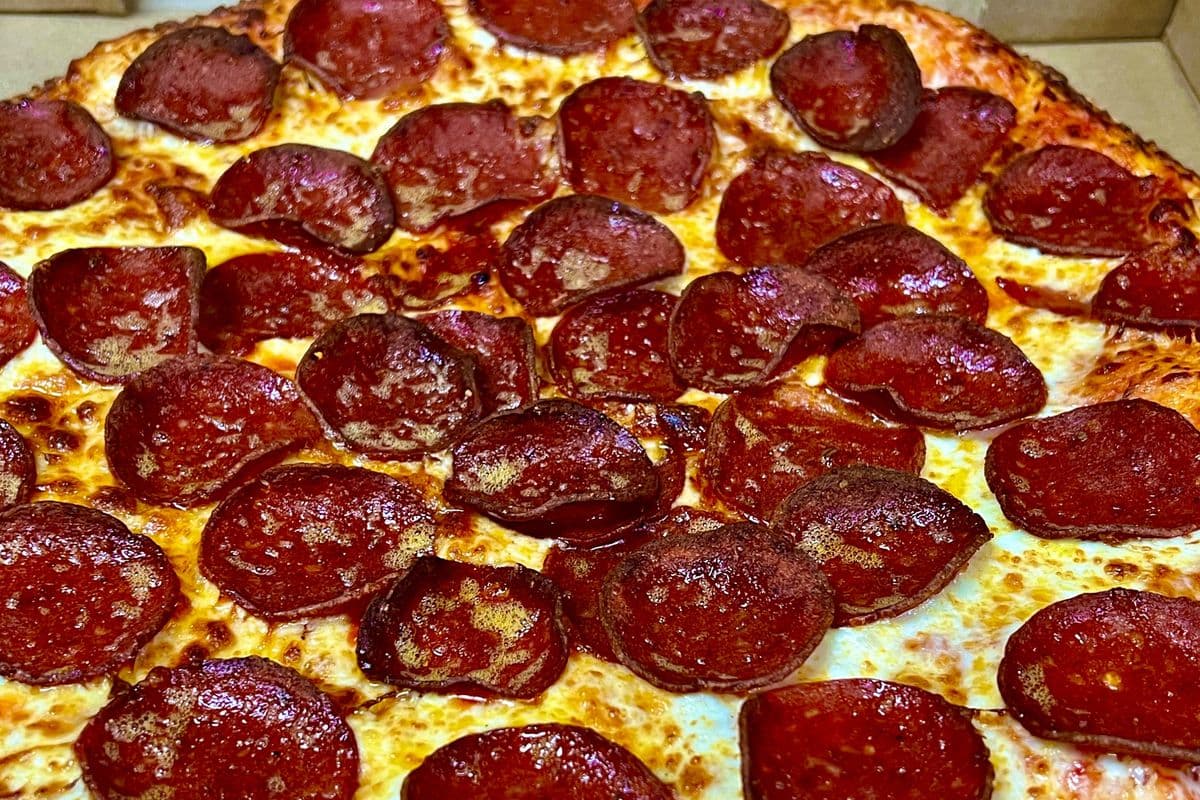 14" Large Halal Pepperoni Pizza