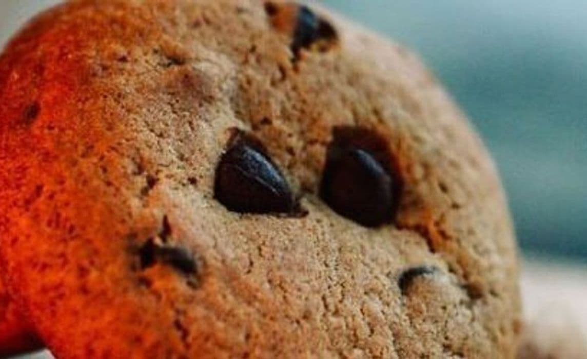 Chocolate Chip Cookies x 2 (V)