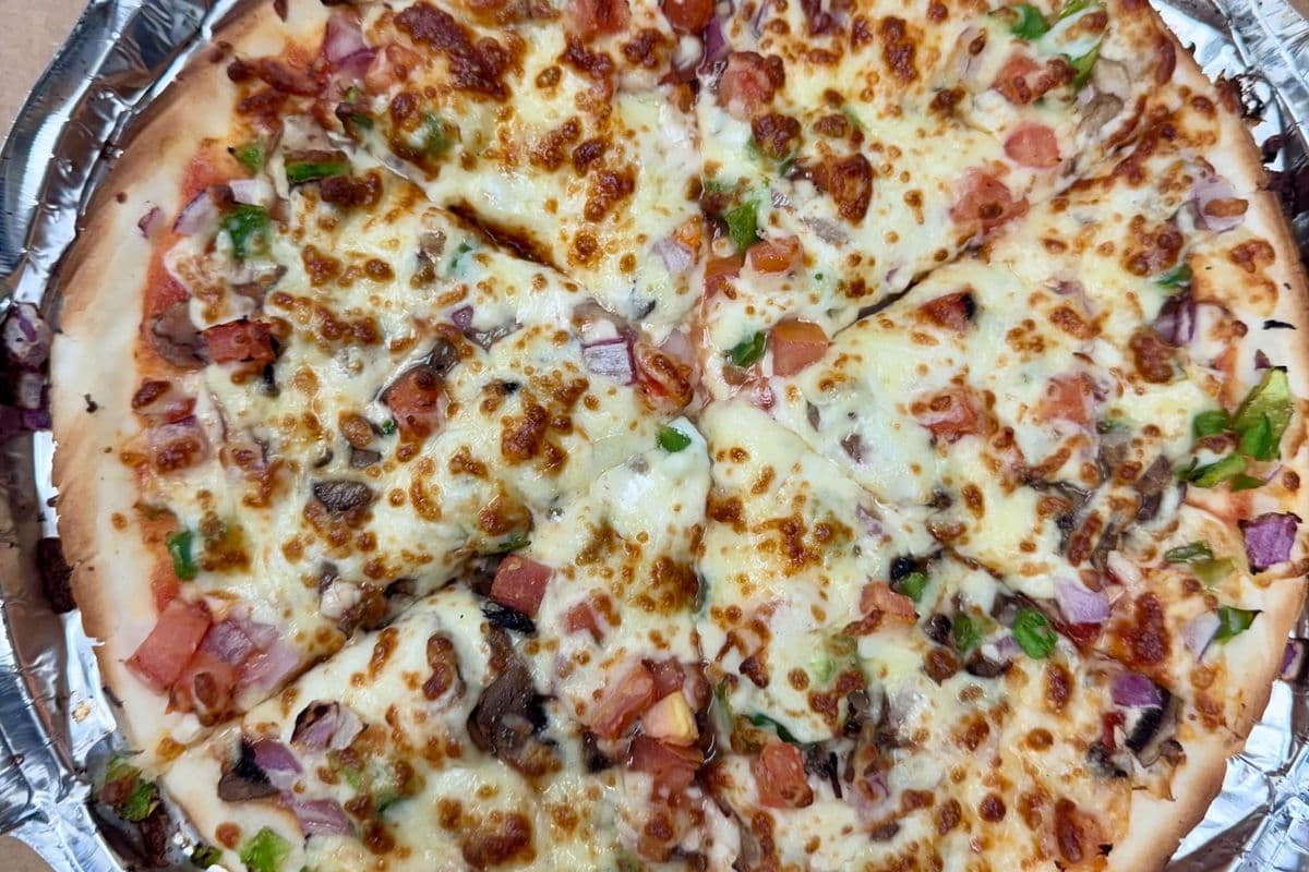 Vegetarian Special Pizza (Gluten-Friendly)