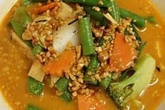 Peanut Curry (med)