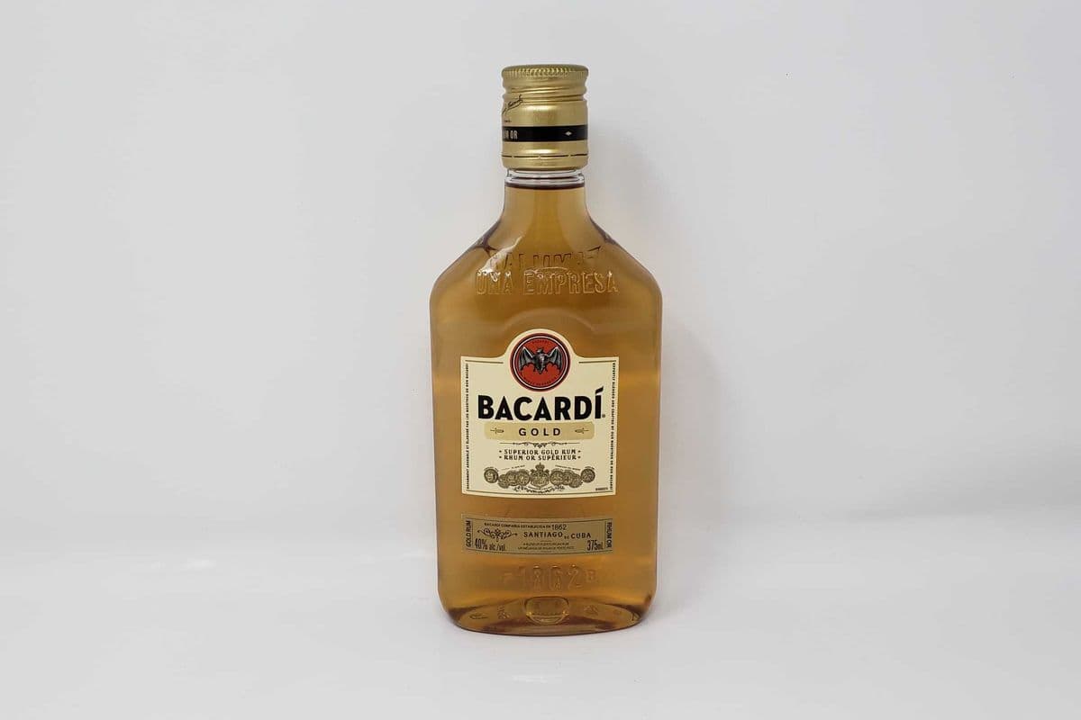 BACARDI GOLD RUM (1 x 375)