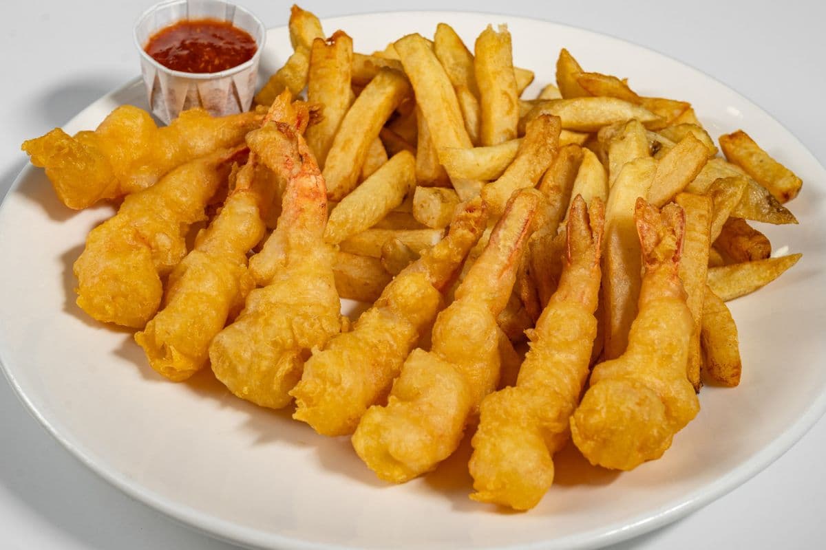 Black Tiger Shrimp of Eight Pieces and Chips (1090 Cal)