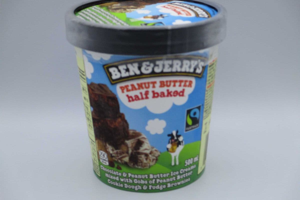 Ben & Jerry's - Peanut Butter Half Baked (473 ml Tub)