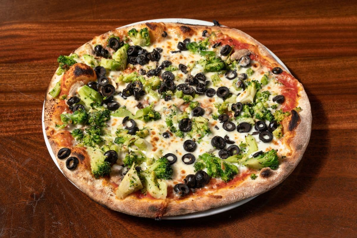Pizza au brocoli / Broccoli Pizza