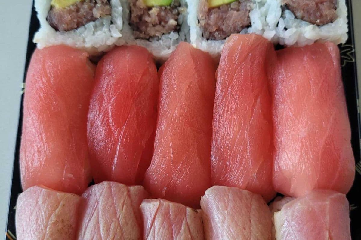 J5. Tuna Combo (18pcs)