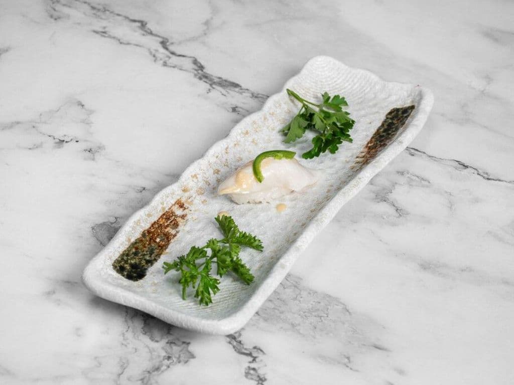 Torched White Tuna Sushi(3pcs)