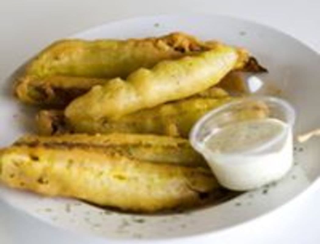 Battered Pickles (6 pcs)