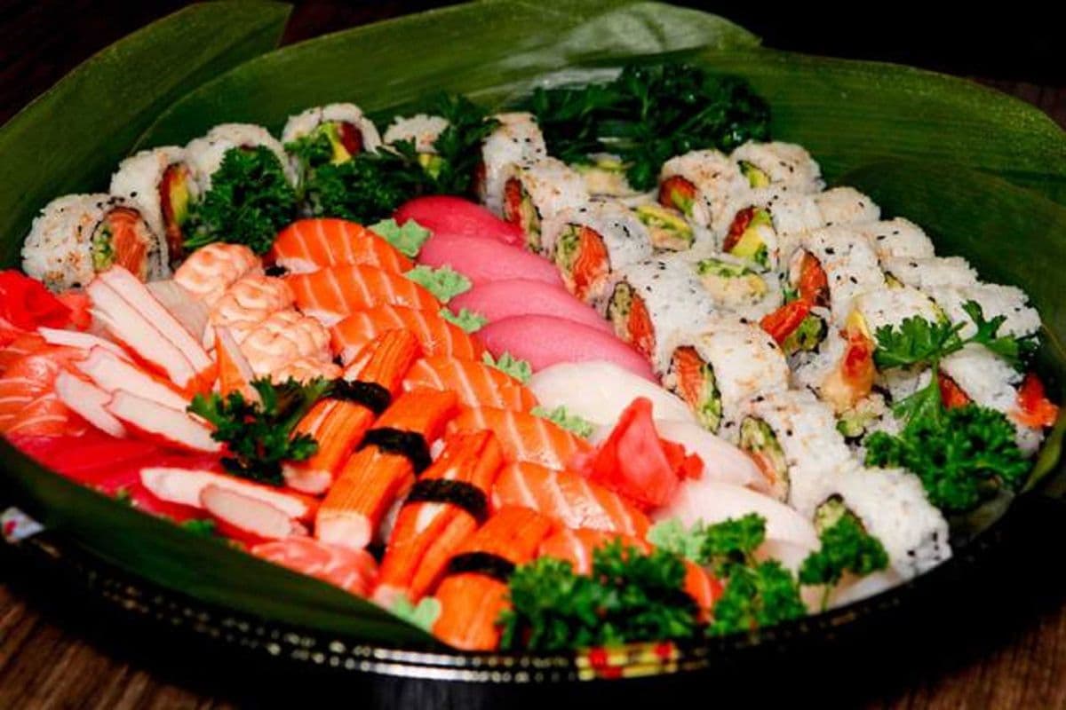 P2 Makimono Party Tray (42pc)
