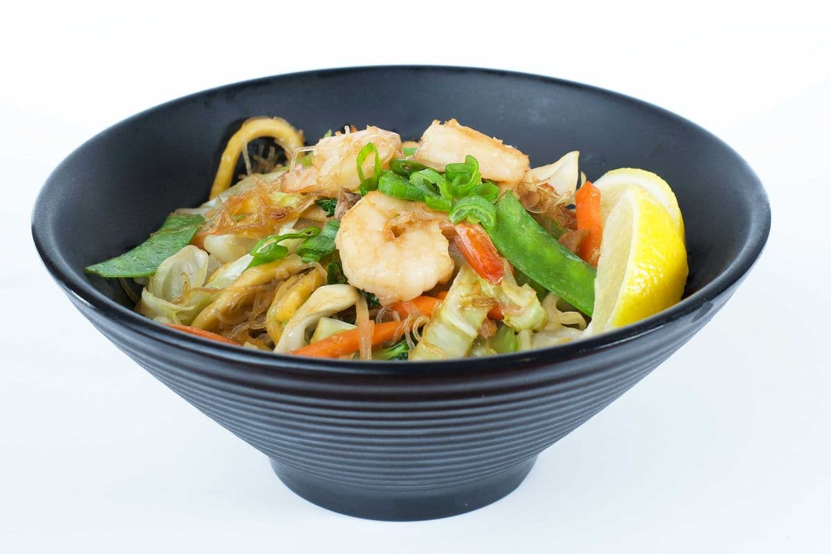 Miki Bihon (Egg and Rice Noodles)