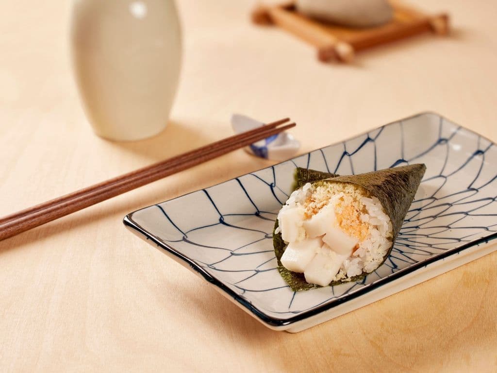 Spicy Escolar Handroll