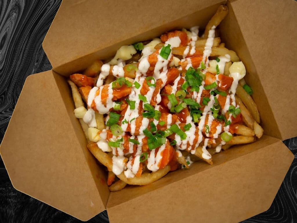 Buffalo Chicken Poutine