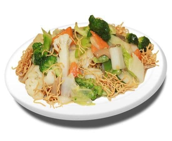 23c. Nouilles frites Chow-Mein cantonaise avec légumes / Fried Cantonese Chow Mein Noodles with vegetables /杂菜面