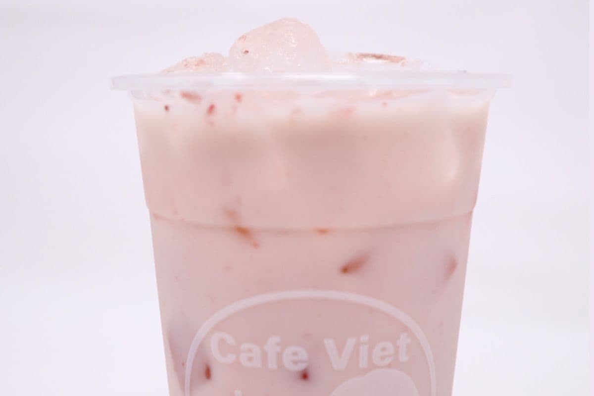 Strawberry Latte Iced