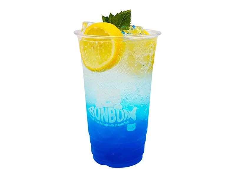 Blue  Curacao perrier Soda 蓝柑苏打水