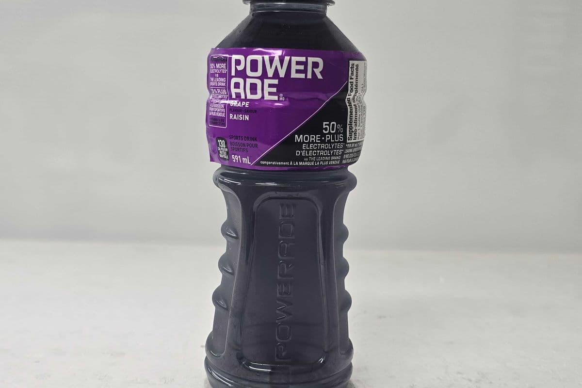 Power Ade Grape (591ml)