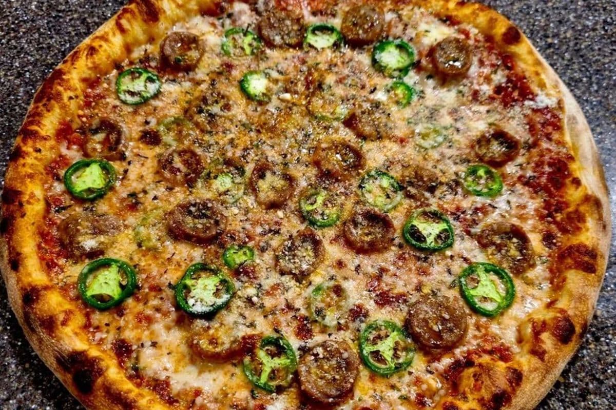 14" Americana Pizza