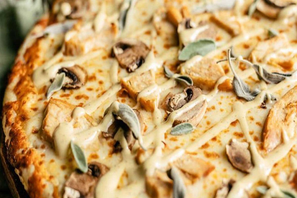 15. 14" Large Chicken Mushroom Pizza