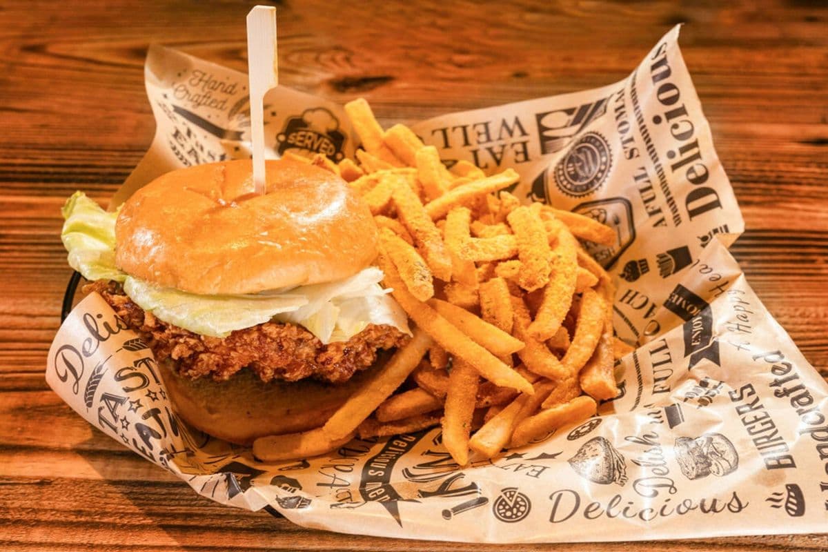 Honey Garlic Burger with Sprinkle Fries