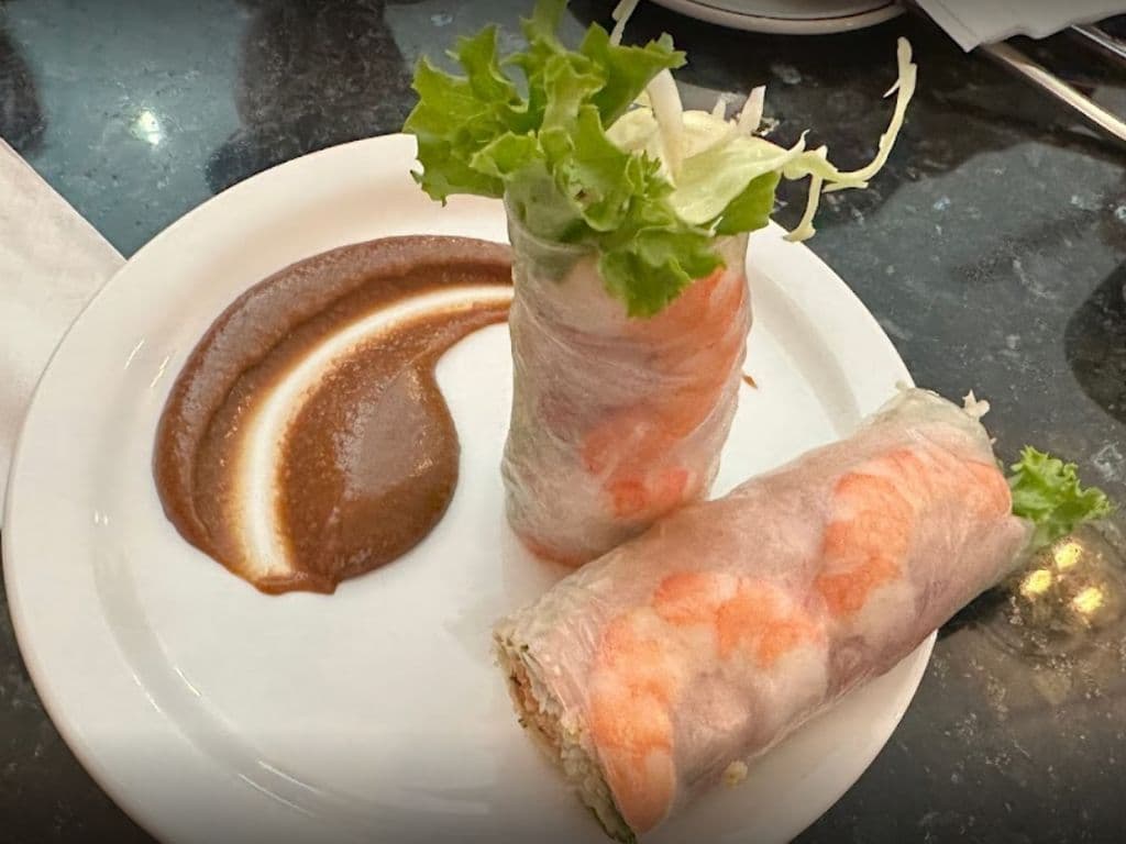 Salad Roll Traditional
