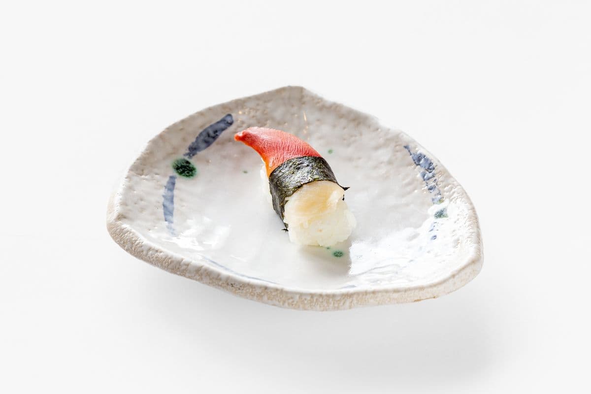 42. Hokkigai Nigiri