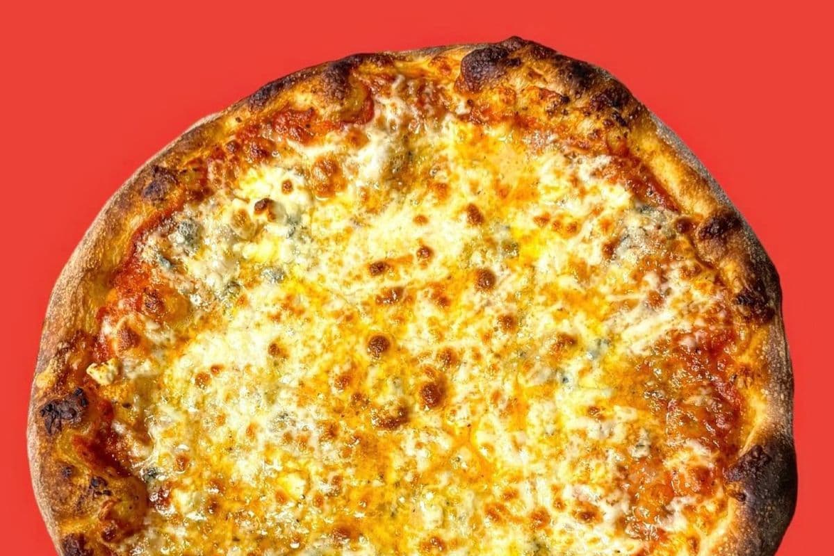 14" grande pizza au fromage / 14" Large Cheese Pizza