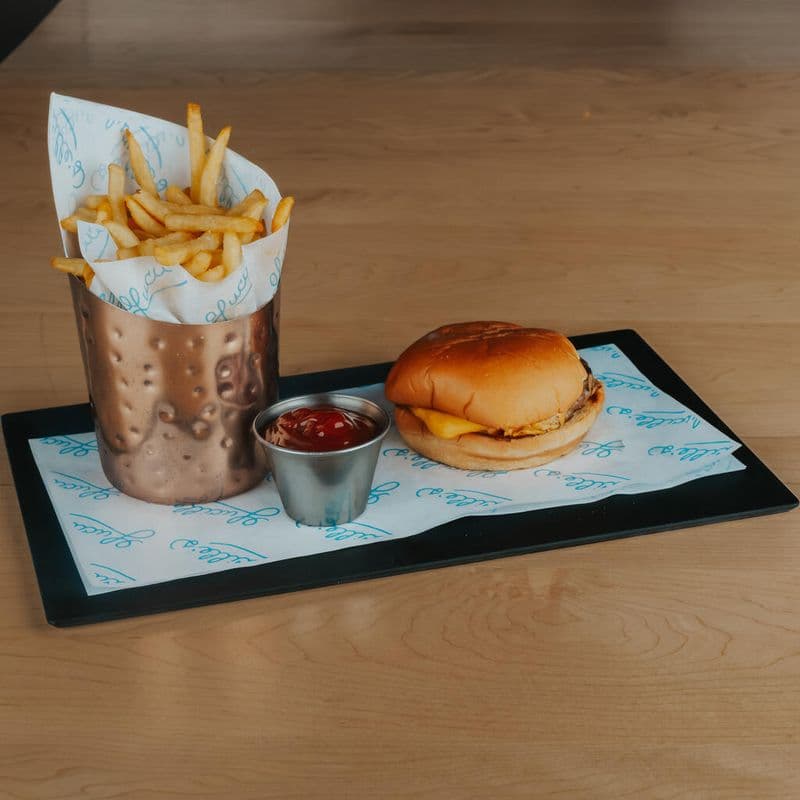 Single Cheeseburger / Single Cheeseburger