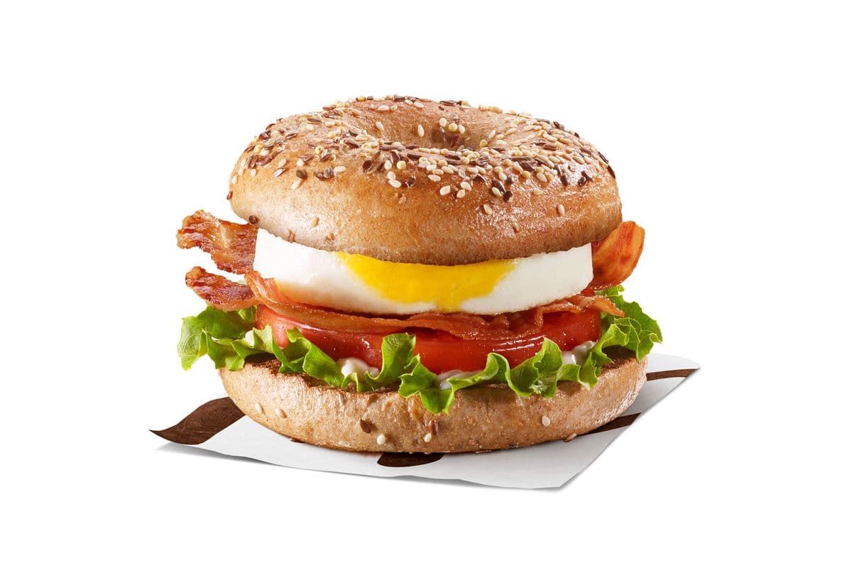 Bagel multigrains BLT avec œuf [580.0 Cal]