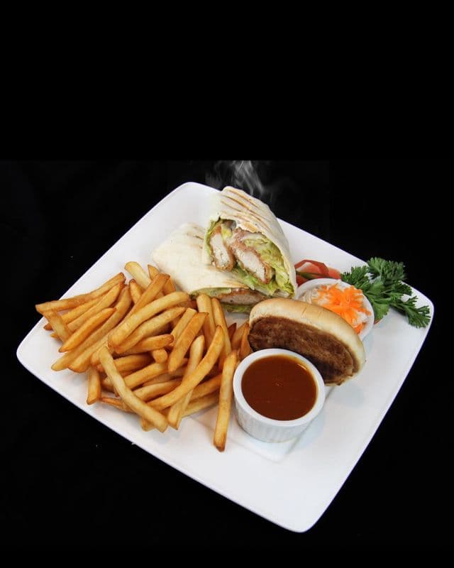 Wrap au poulet grillé / Grilled Chicken Wrap
