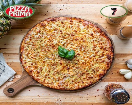7. Pizza classique 10" hawaïenne / 10" Classic Hawaiian Pizza