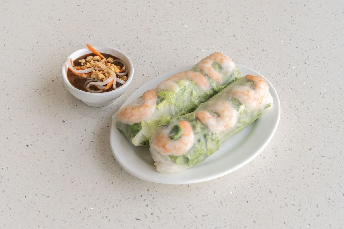 A3. Fresh Rolls With Shrimps, Pork, Vegetable and Vermicelli (2 Rolls)