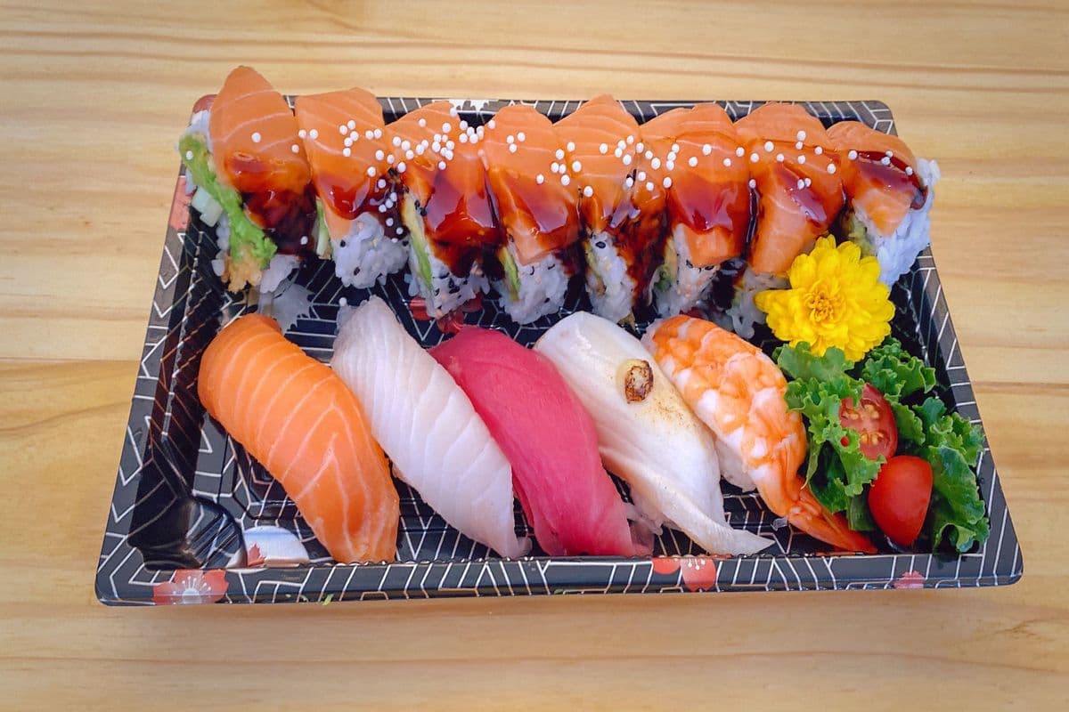 5 Sushi – Orange Dragon (13 pcs)