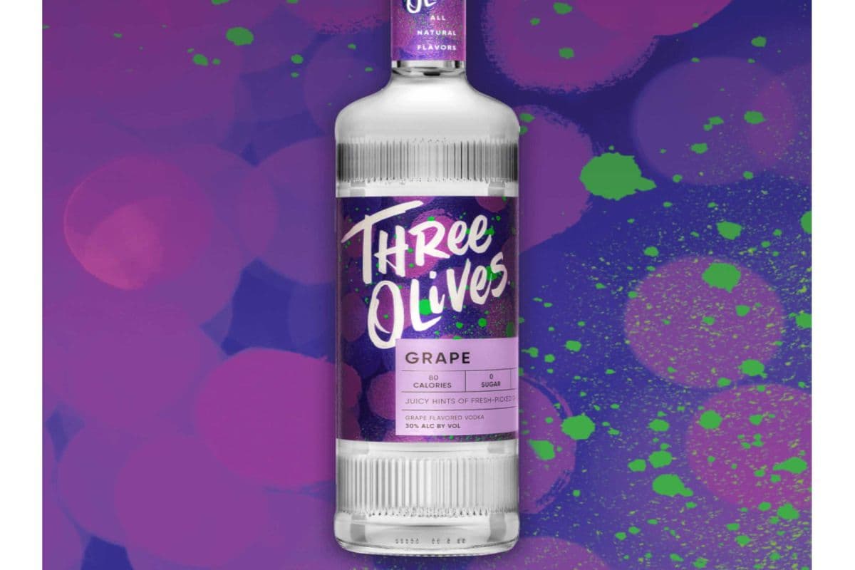 THREE OILVES GRAPE 750 ML (1 x 750 ML )