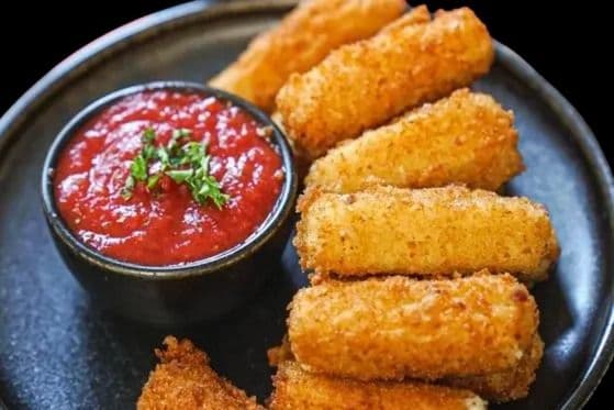 MOZZA STICKS ( 5 Pcs) With RANCH