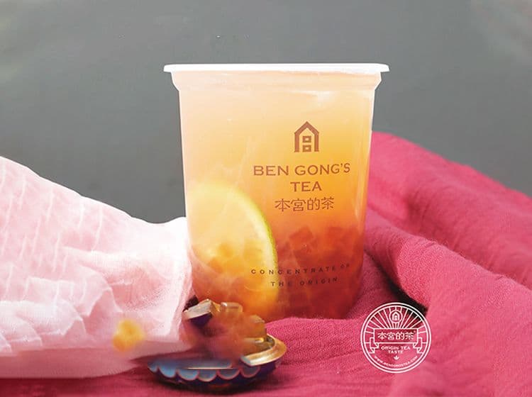 Peach fruit tea / 蜜桃果⽴⽅