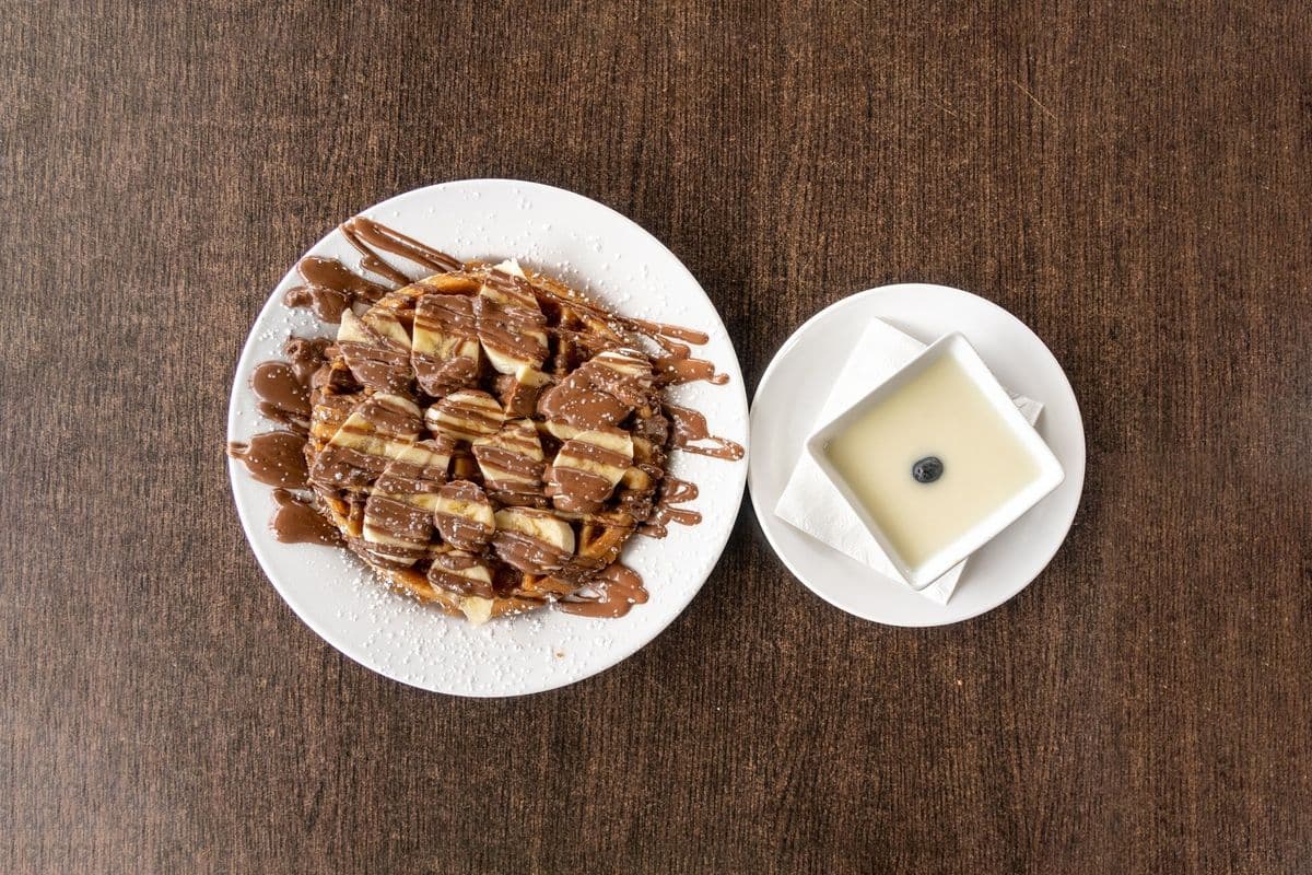 Gaufre Maison - Bananes, nutella et creme anglaise