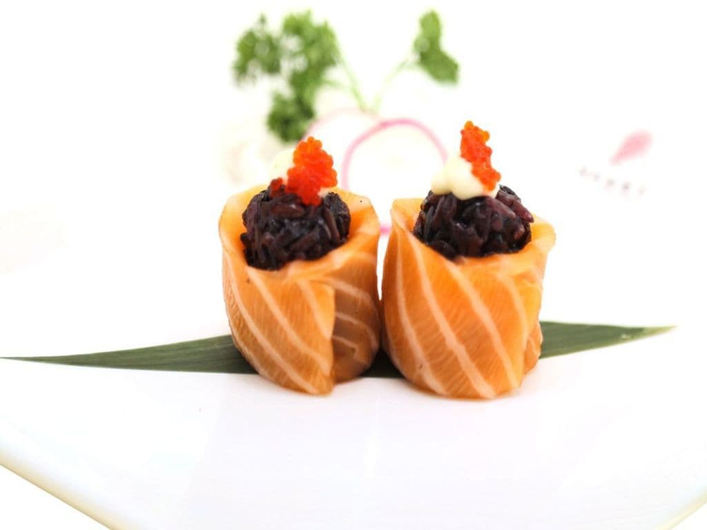 155B brown rice salmon rose su