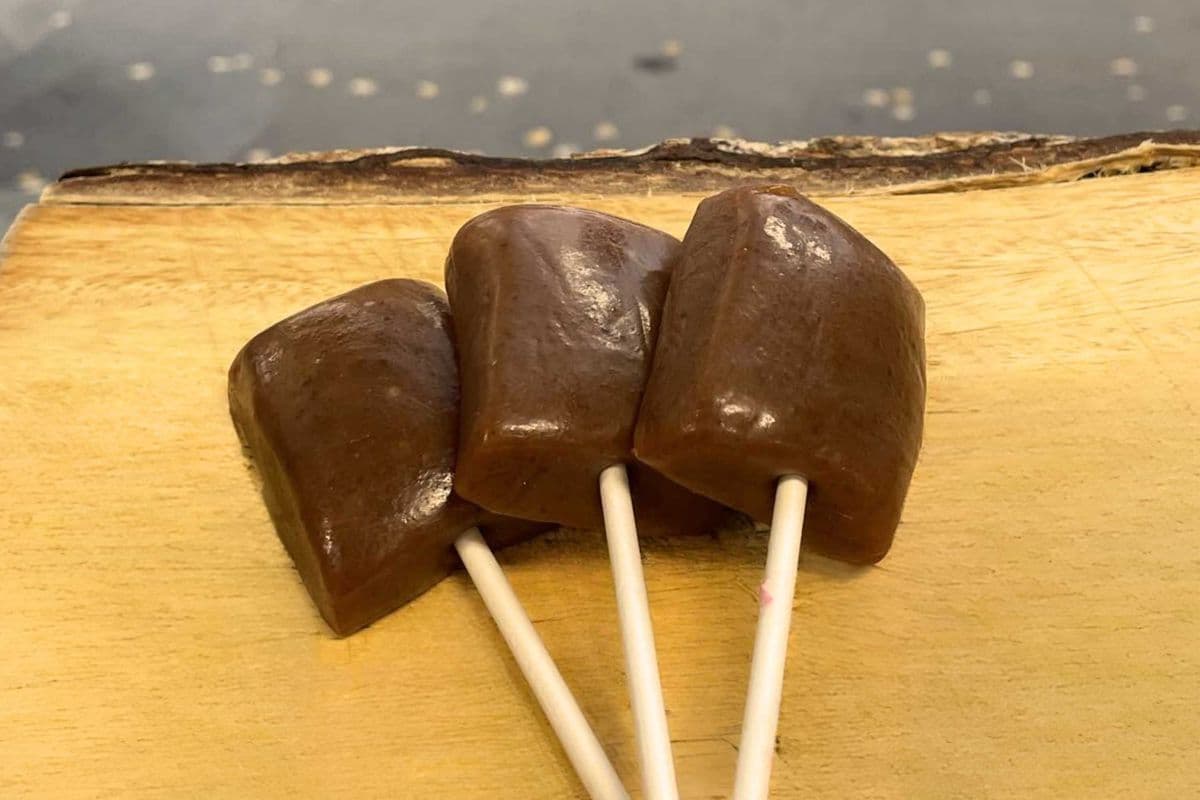 Caramel: Made with real Butter Bar